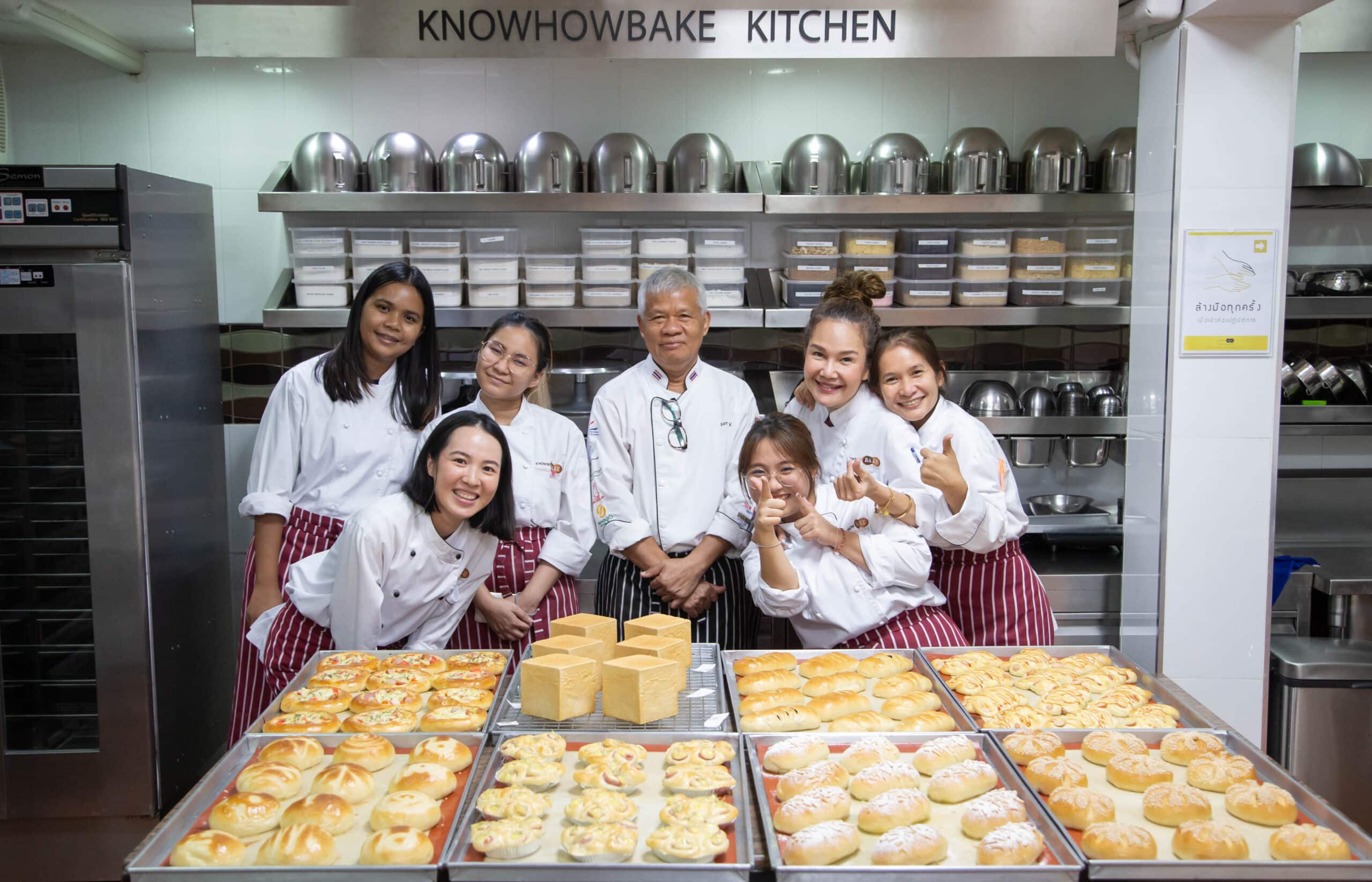 เรียนทำเค้ก ที่ KNOWHOWBAKE