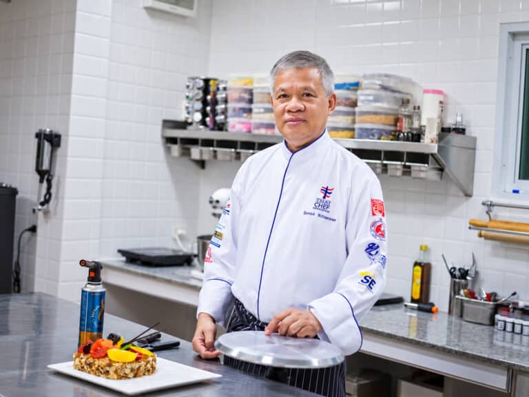 Chef Samarn Vichiernarat